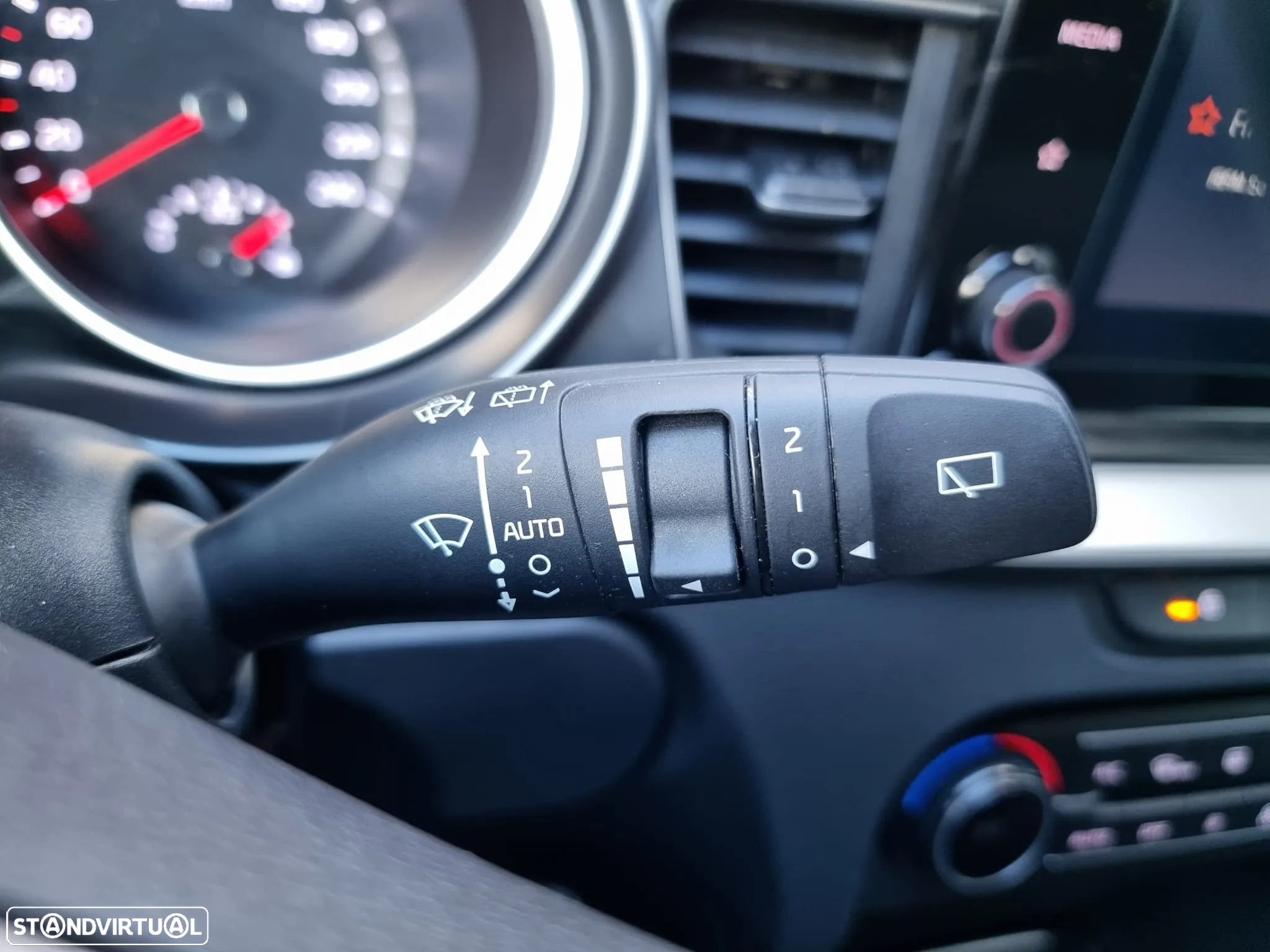 Kia XCeed 1.0 T-GDI Drive - 10