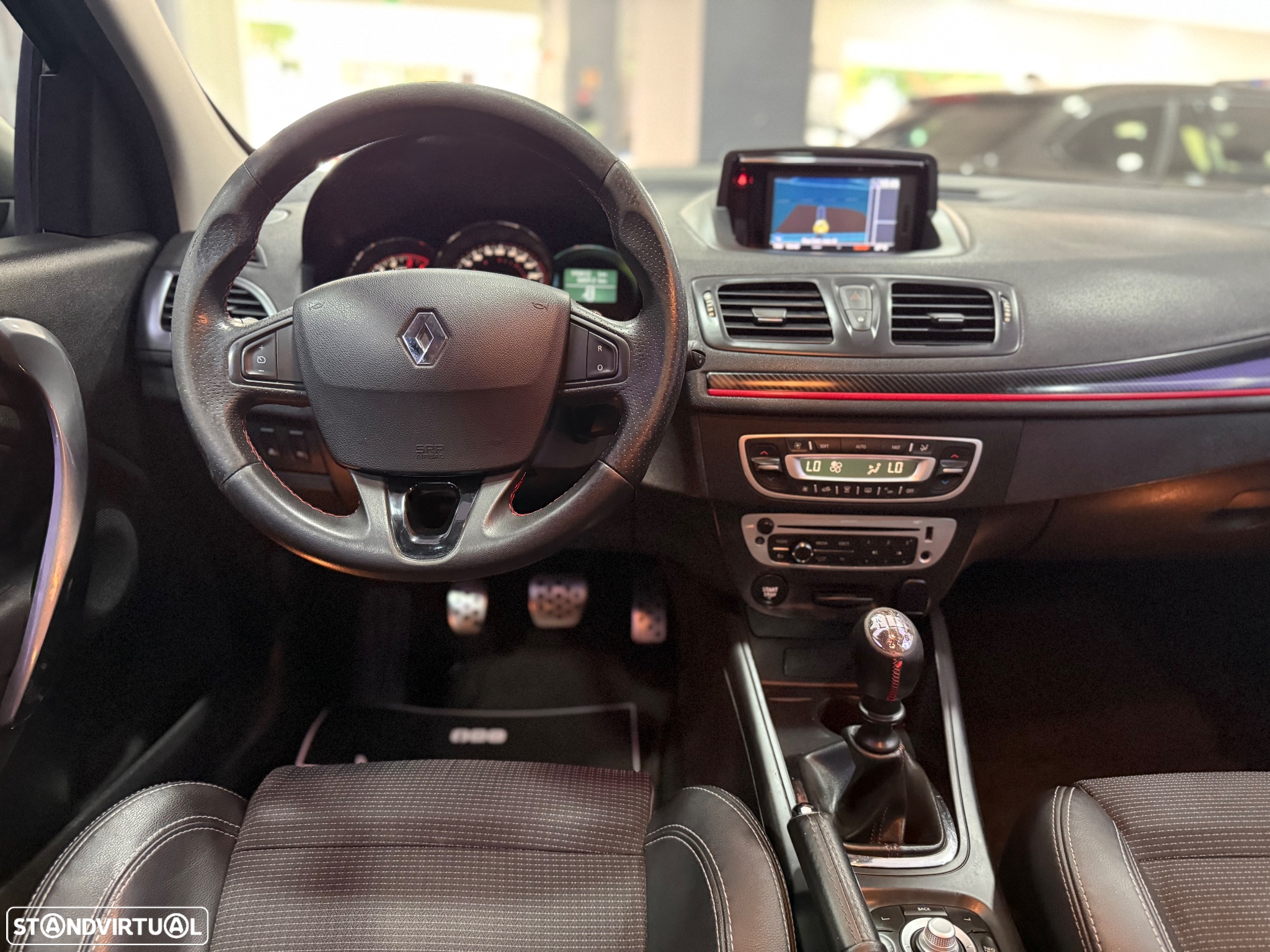 Renault Mégane Sport Tourer 1.5 dCi GT Line SS - 13