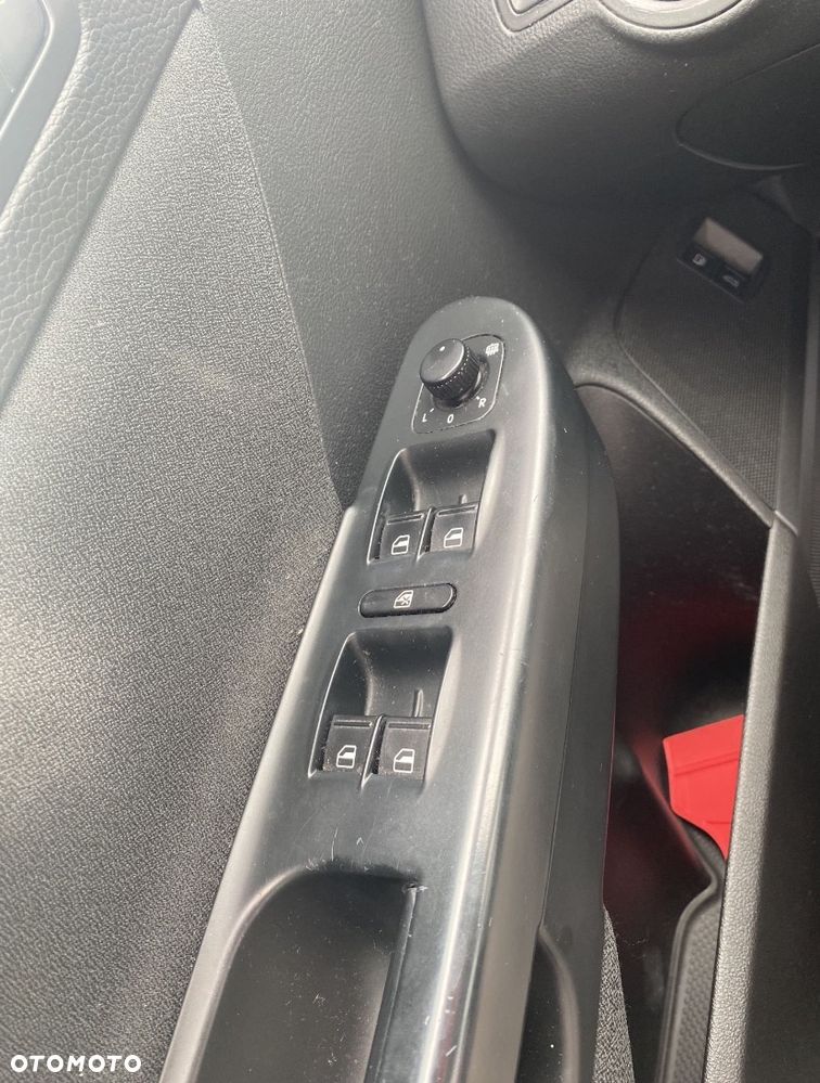 Volkswagen Passat 1.8 TSI Comfortline - 7