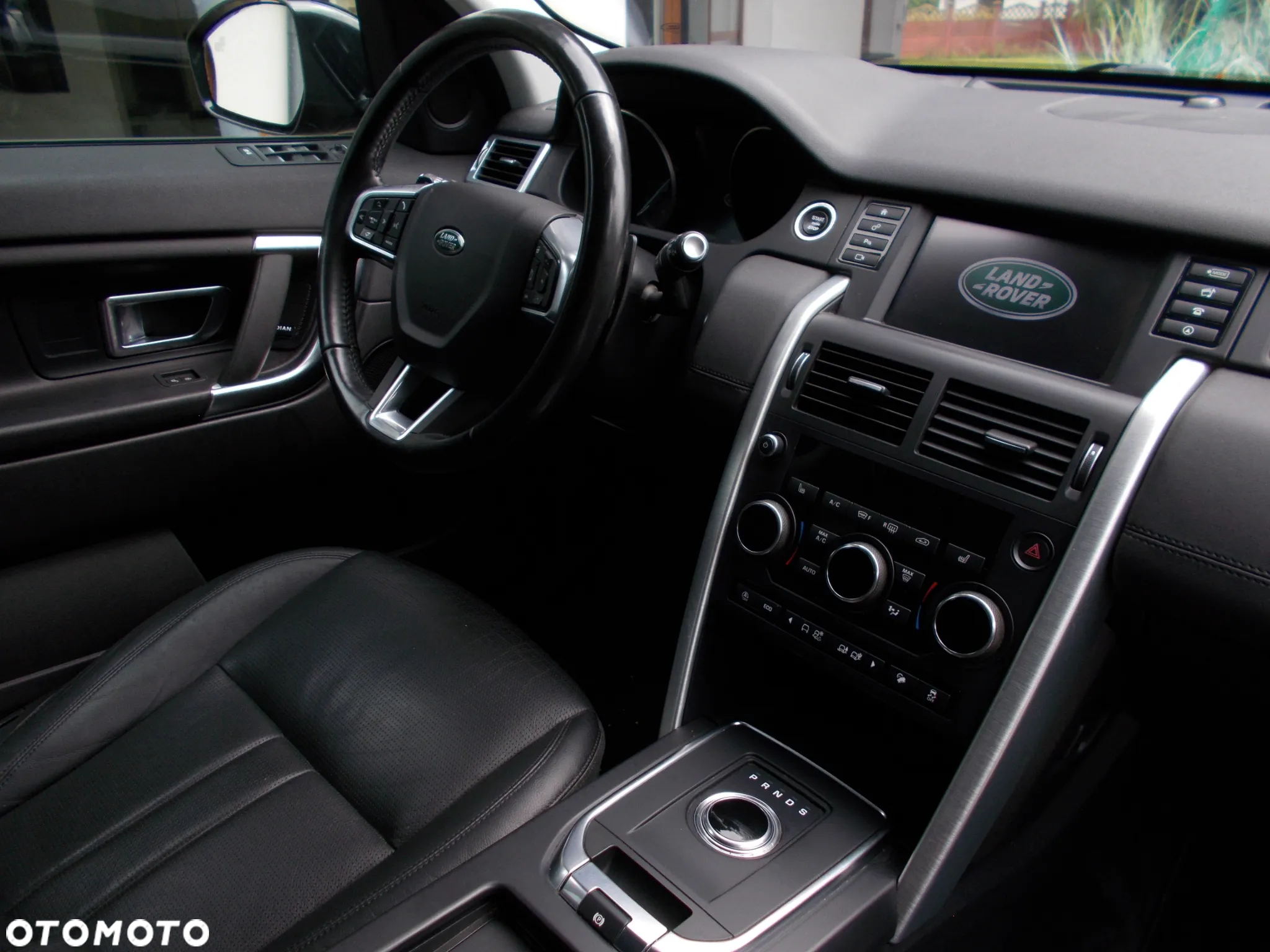 Land Rover Discovery Sport 2.0 Si4 HSE Luxury - 13