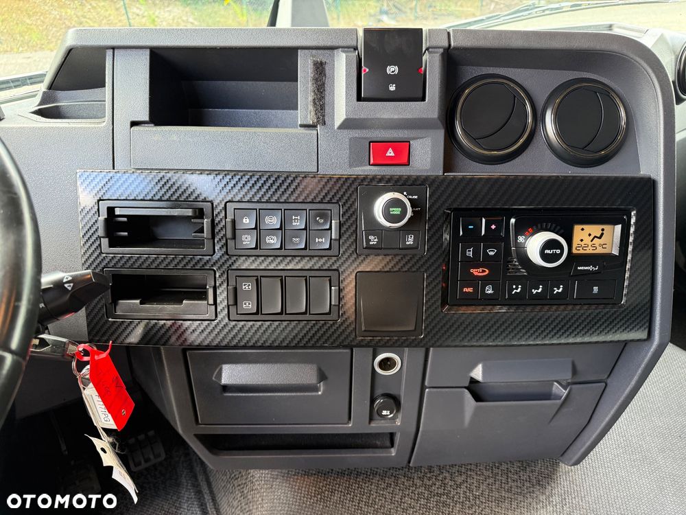Renault T480 SLEPPER CAB* EU6* RETARDER* NOWE SPRZĘGŁO* LODÓWKA* ACC* KLIMA DACHOWA* 2 BAKI* Z FRANCJI* - 19