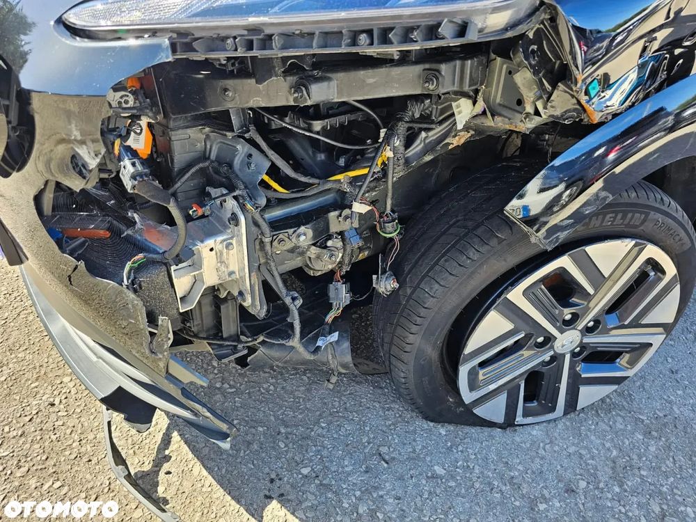 Hyundai Kona 39kWh Style - 18