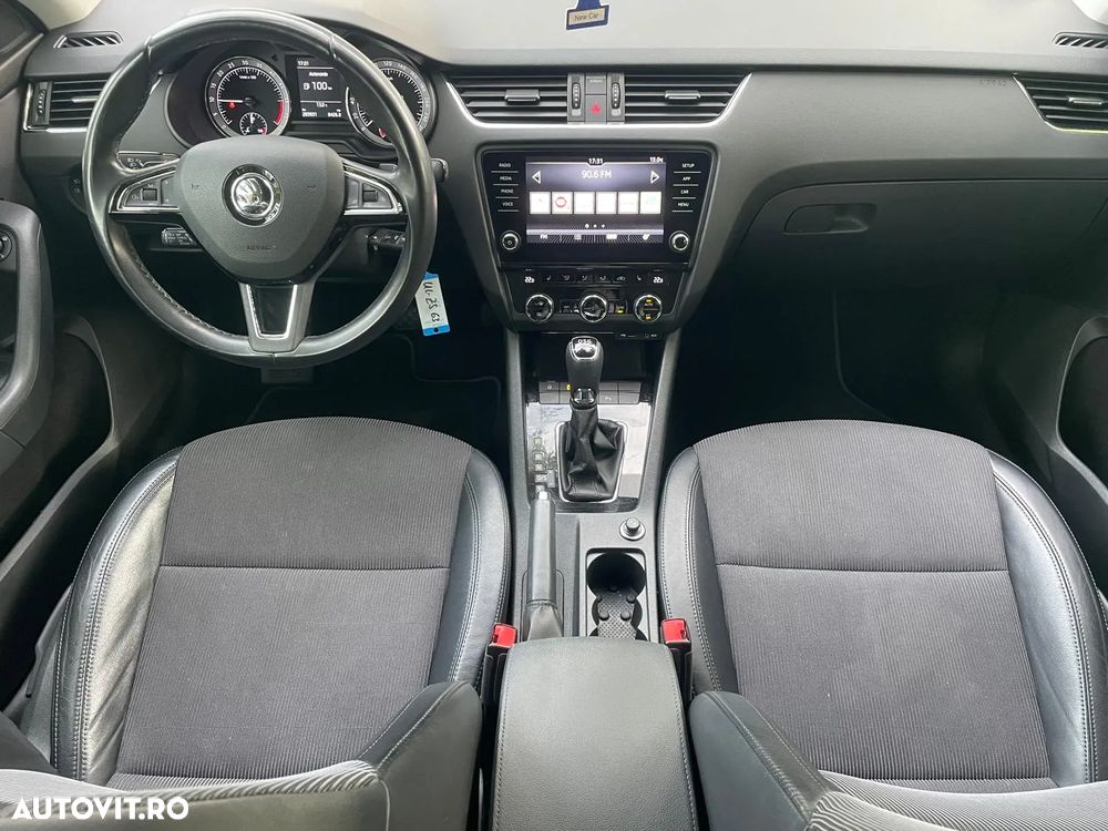 Skoda Octavia - 16
