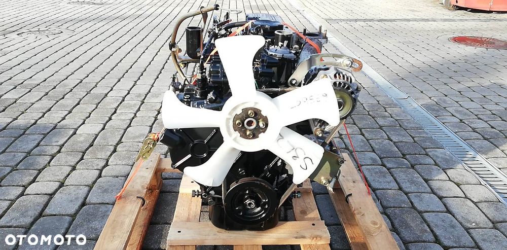 SILNIK Mitsubishi S3L2 S3L 9349 zł netto - 2