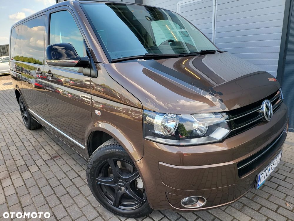 Volkswagen Multivan - 11