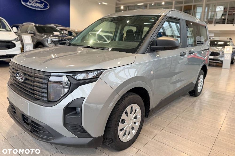 Ford Tourneo Courier - 5