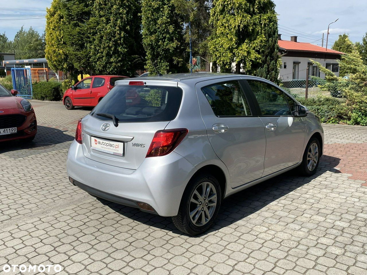 Toyota Yaris - 5