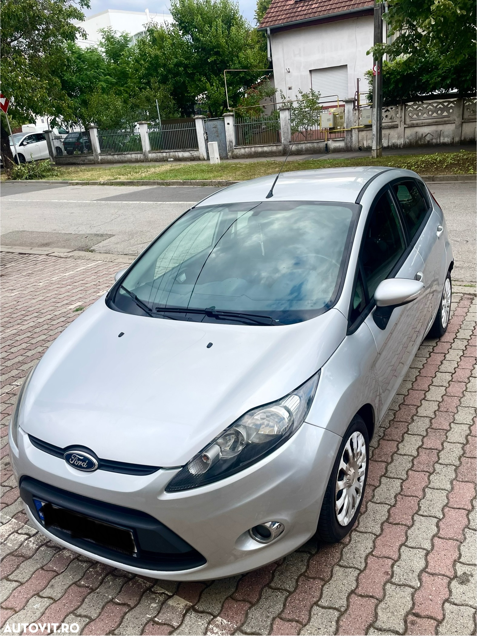 Ford Fiesta - 12