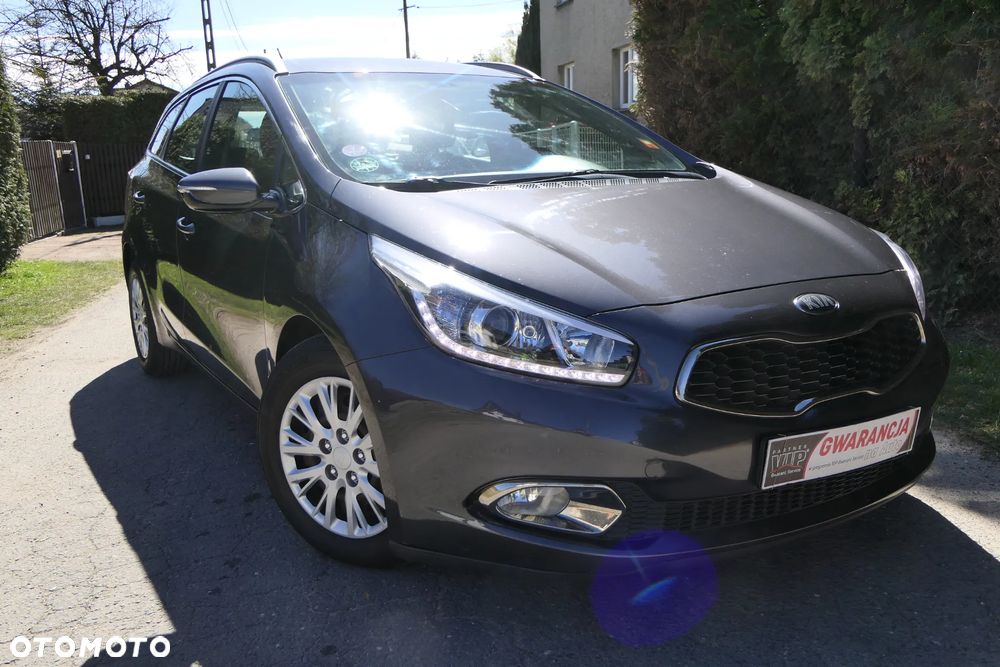 Kia Ceed 1.6 GDI L - 12