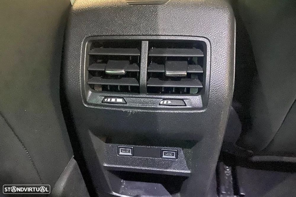 Peugeot 308 SW 1.2 PureTech GT EAT8 - 17