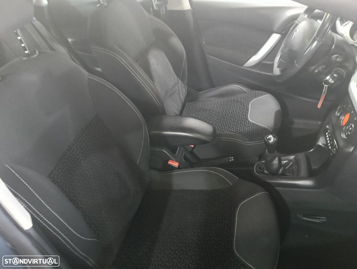 Citroën C3 1.1 Airdream Seduction - 14