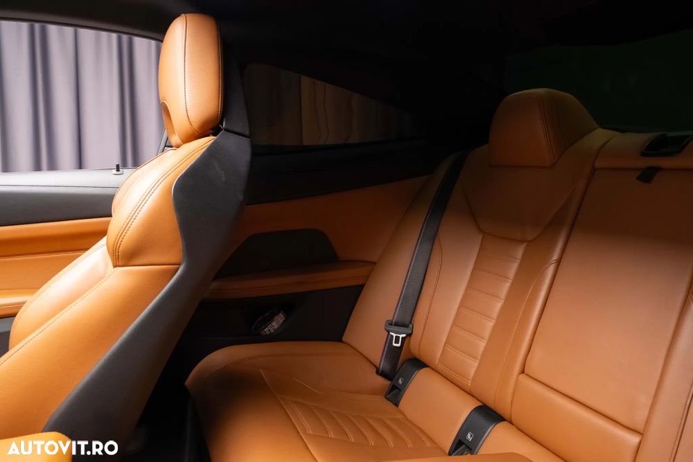 BMW M4 M440i xDrive AT MHEV - 33