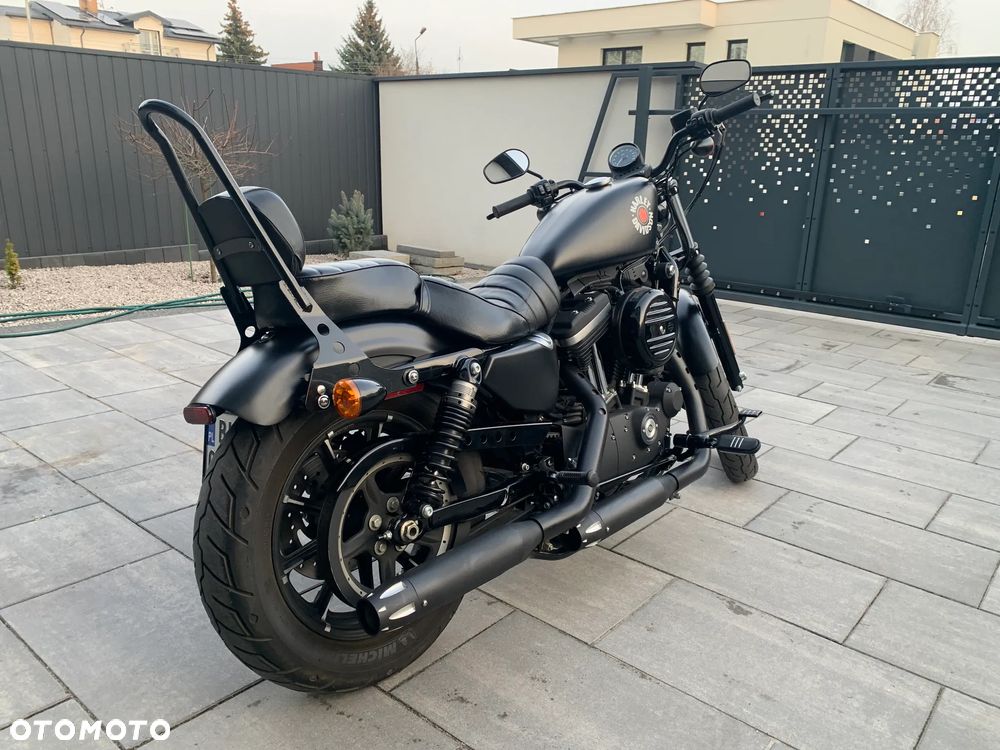 Harley-Davidson Sportster Iron 883 - 10