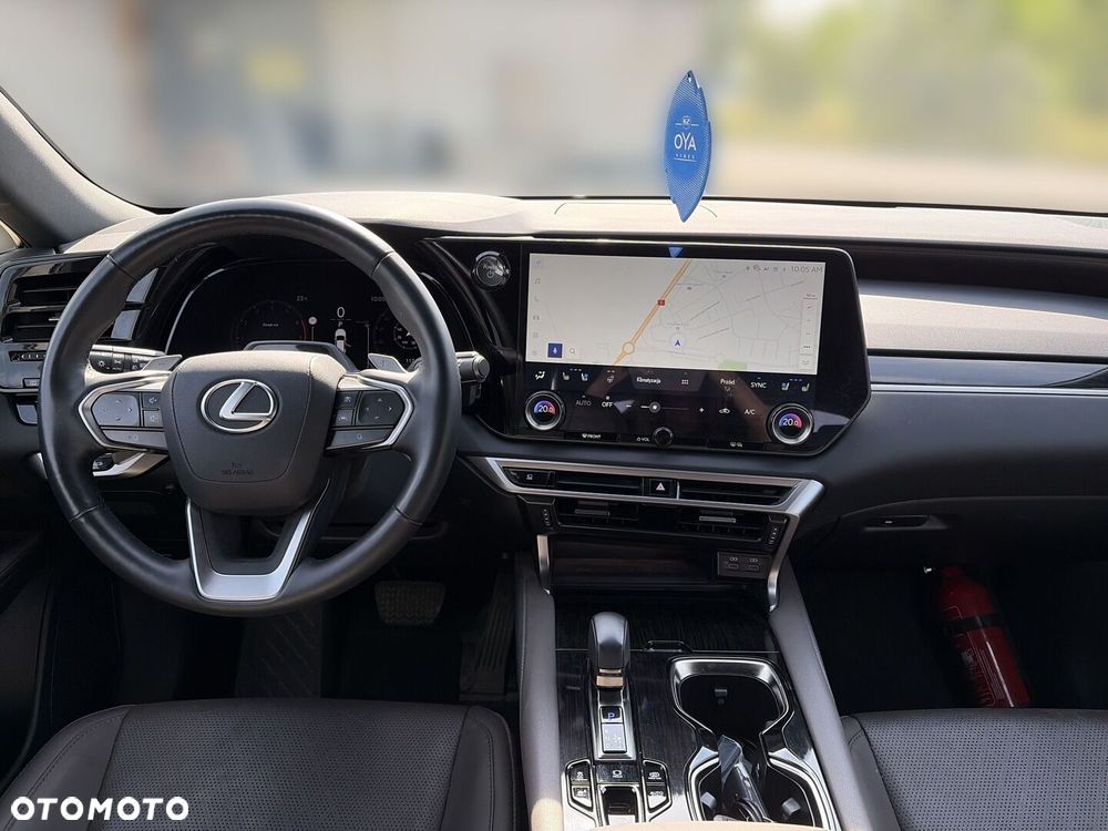 Lexus RX 450h+ F Sport Design - 4