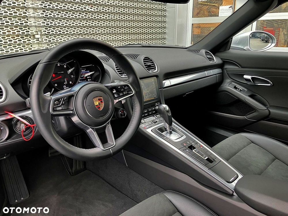 Porsche 718 Boxster - 10