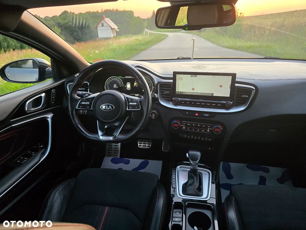 Kia ProCeed 1.6 T-GDI DCT7 OPF GT - 26