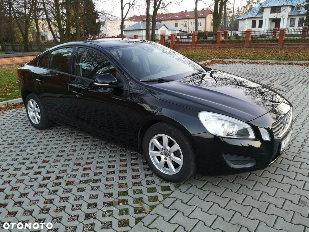Volvo S60 T3 Edition - 35