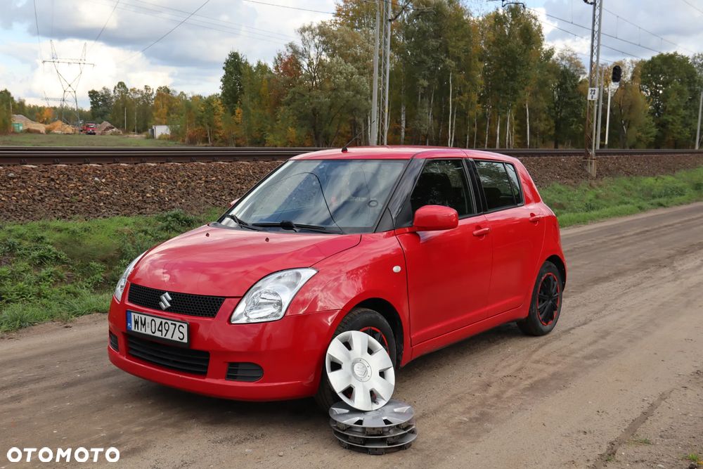 Suzuki Swift 2006 photo 2