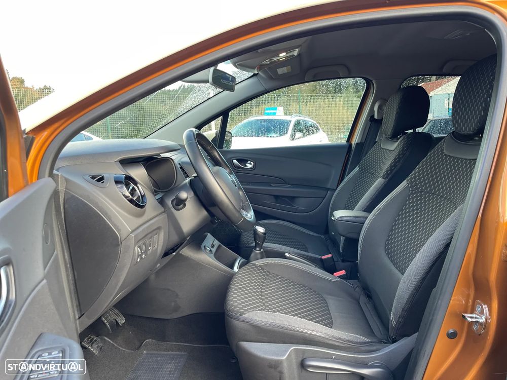 Renault Captur 0.9 TCE Exclusive - 12