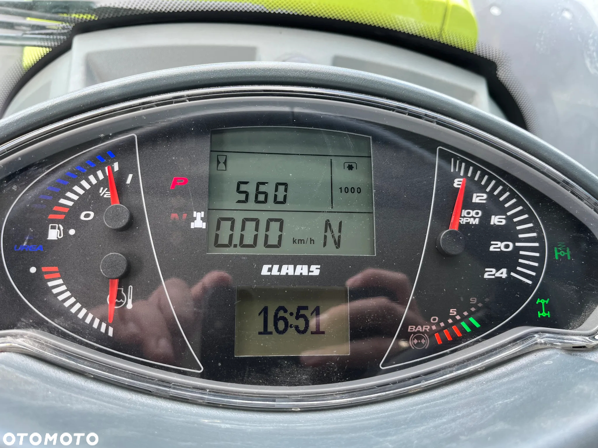 Claas AXION 830 - 11