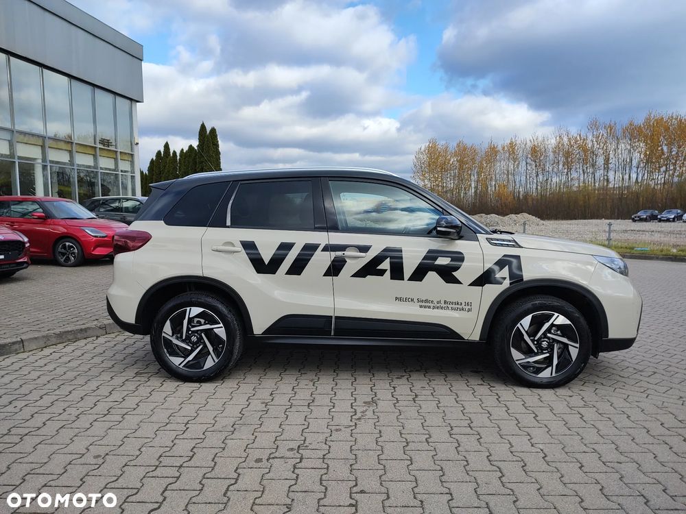 Suzuki Vitara 1.4 Boosterjet mHEV Elegance 2WD - 38