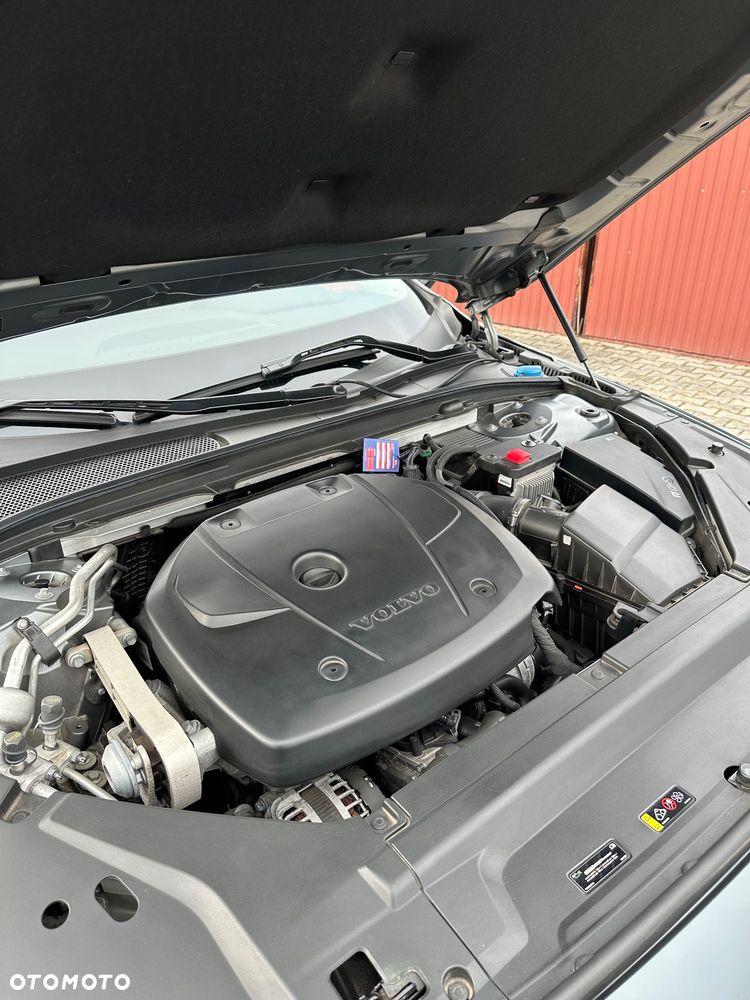 Volvo S90 - 19