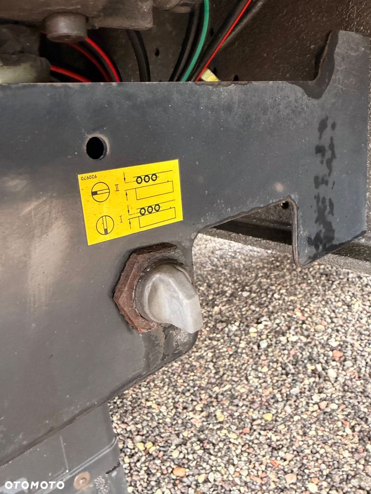 Schmitz Cargobull Varios - 4