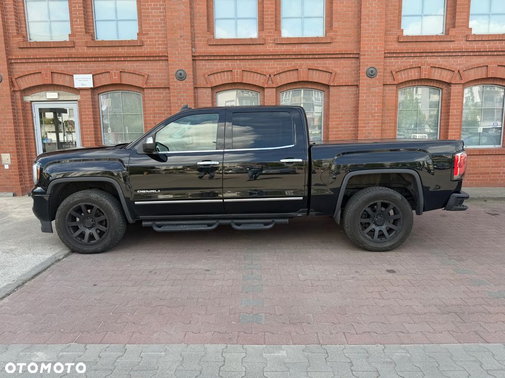 GMC Sierra - 9