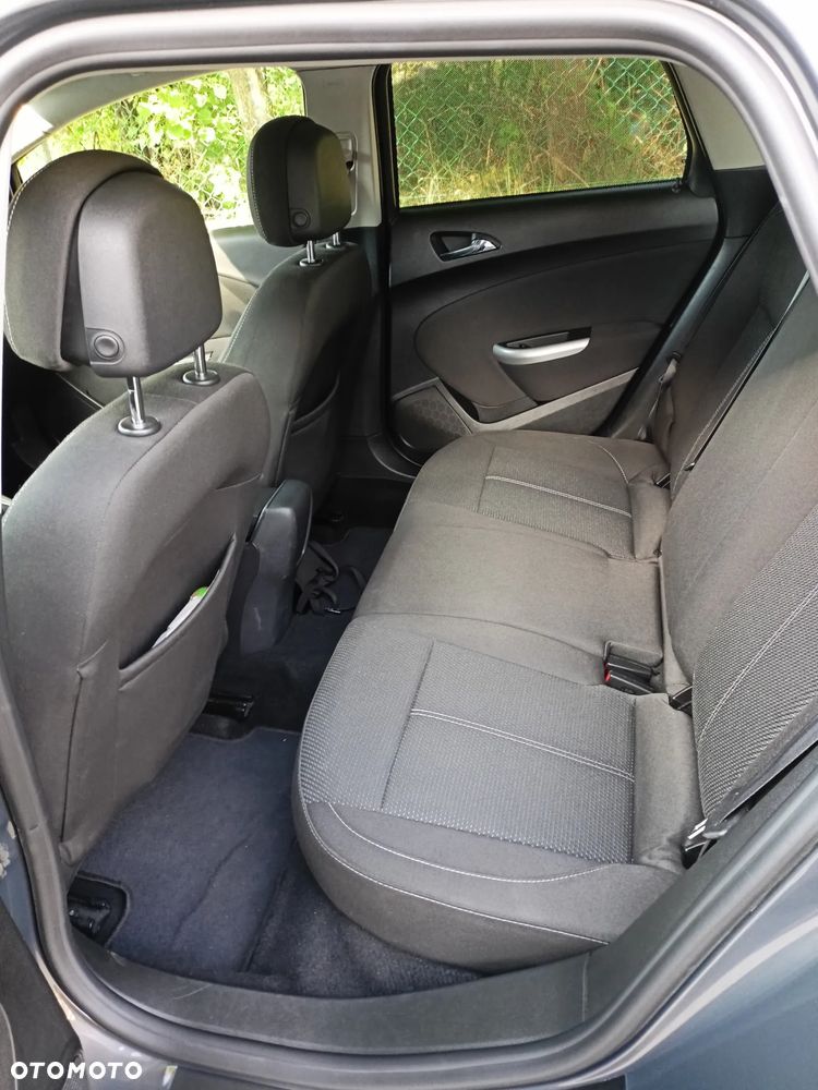 Opel Astra 1.6 Active - 16