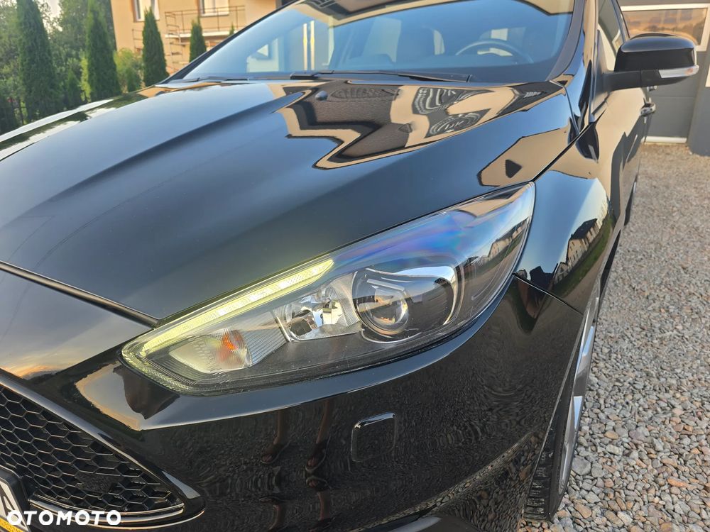 Ford Focus - 17
