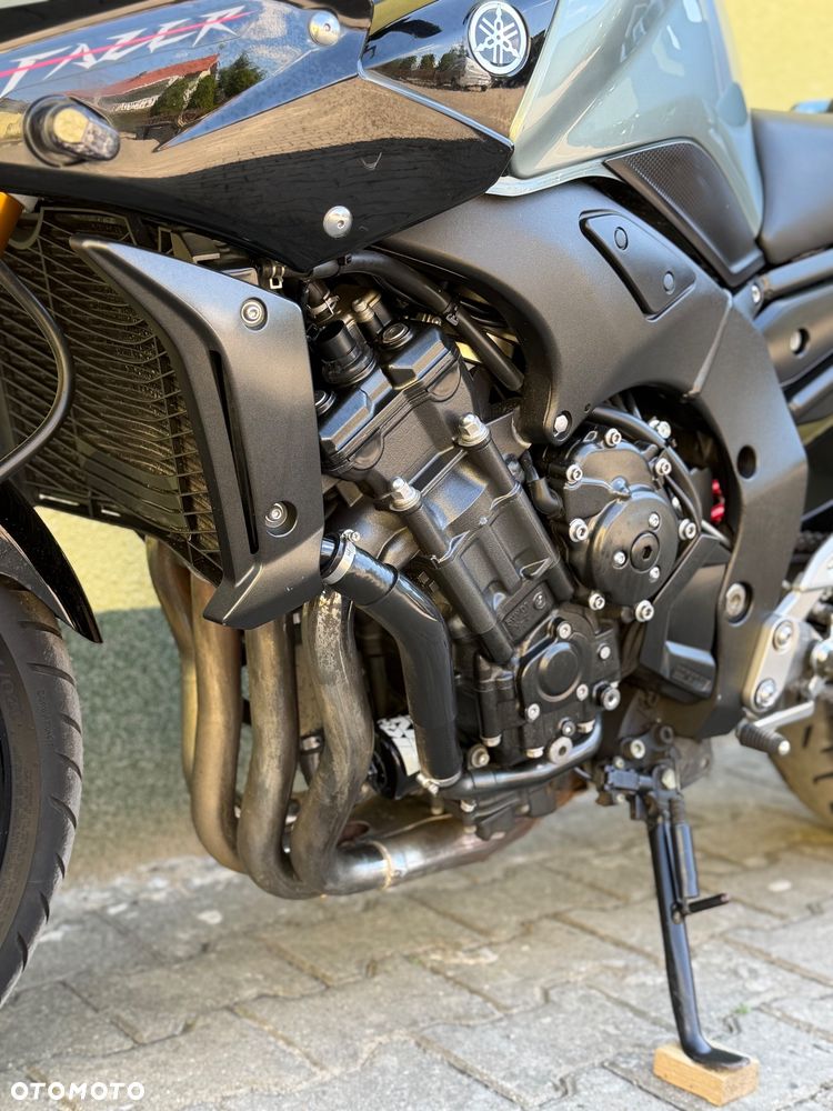 Yamaha FZ - 31