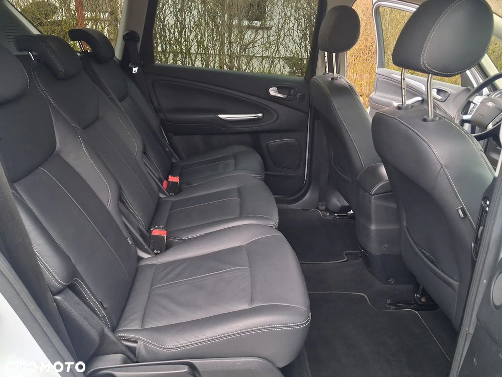 Ford S-Max 2.0 TDCi Titanium - 17