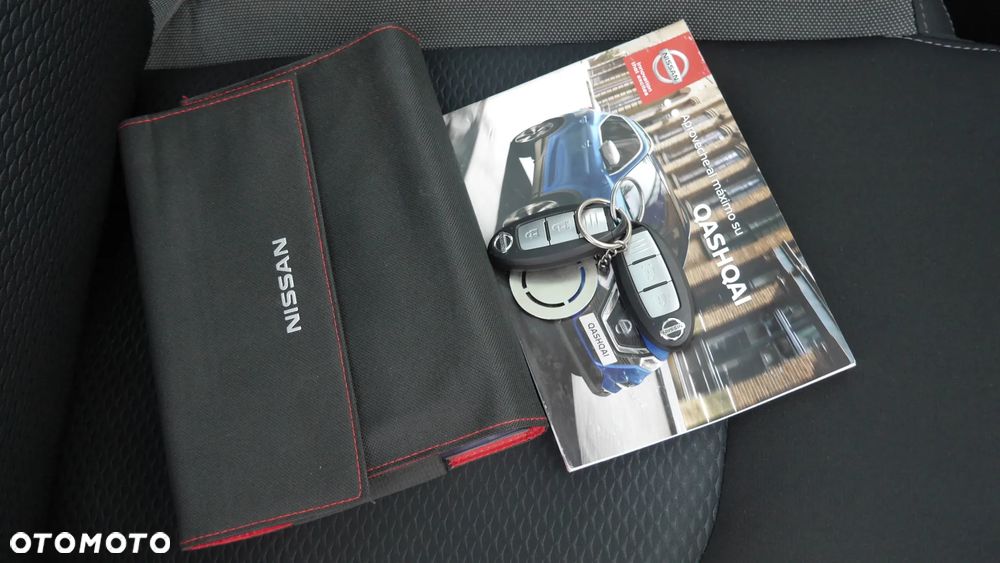 Nissan Qashqai 1.3 DIG-T AKARI - 36