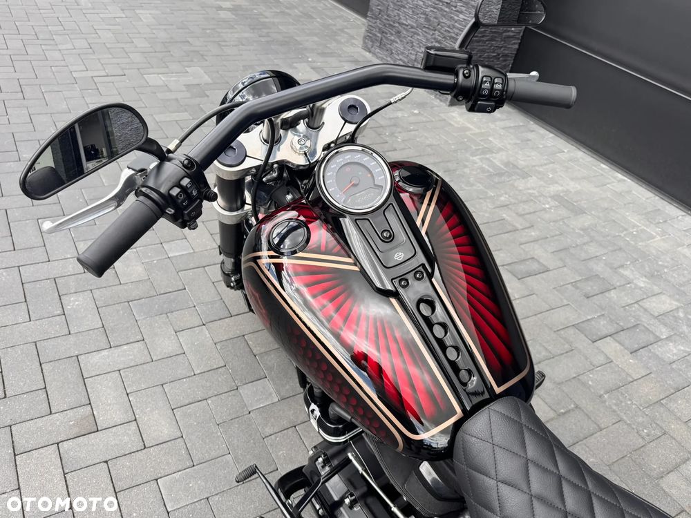 Harley-Davidson Softail Sport Glide - 17