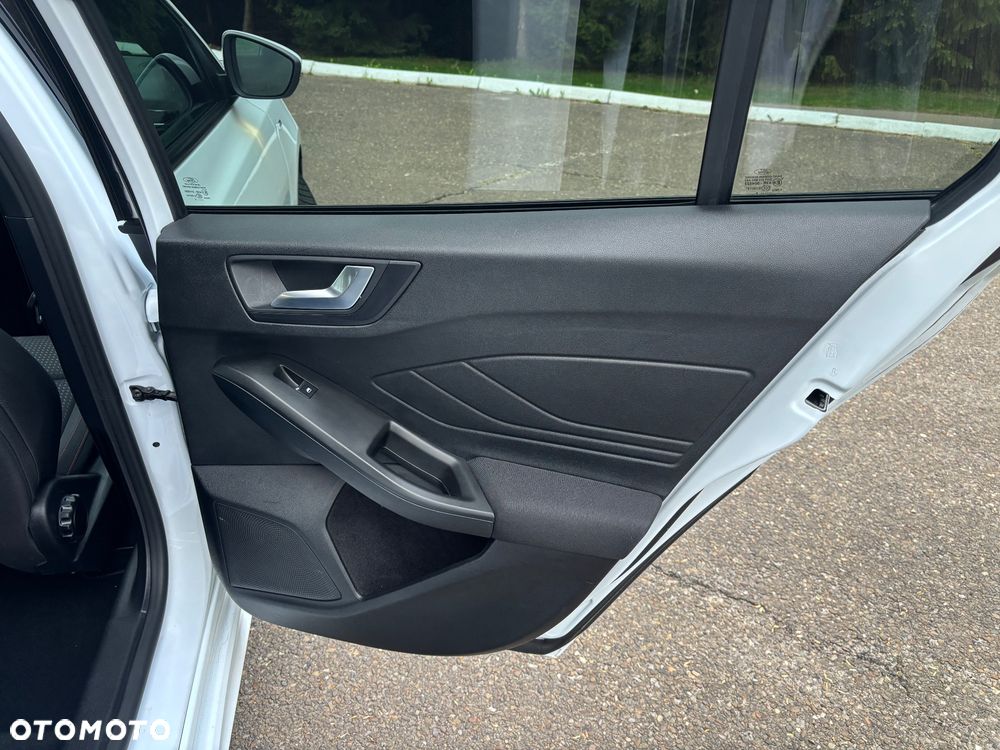 Ford Focus 1.5 EcoBlue Start-Stopp-System ST-LINE VIGNALE - 20