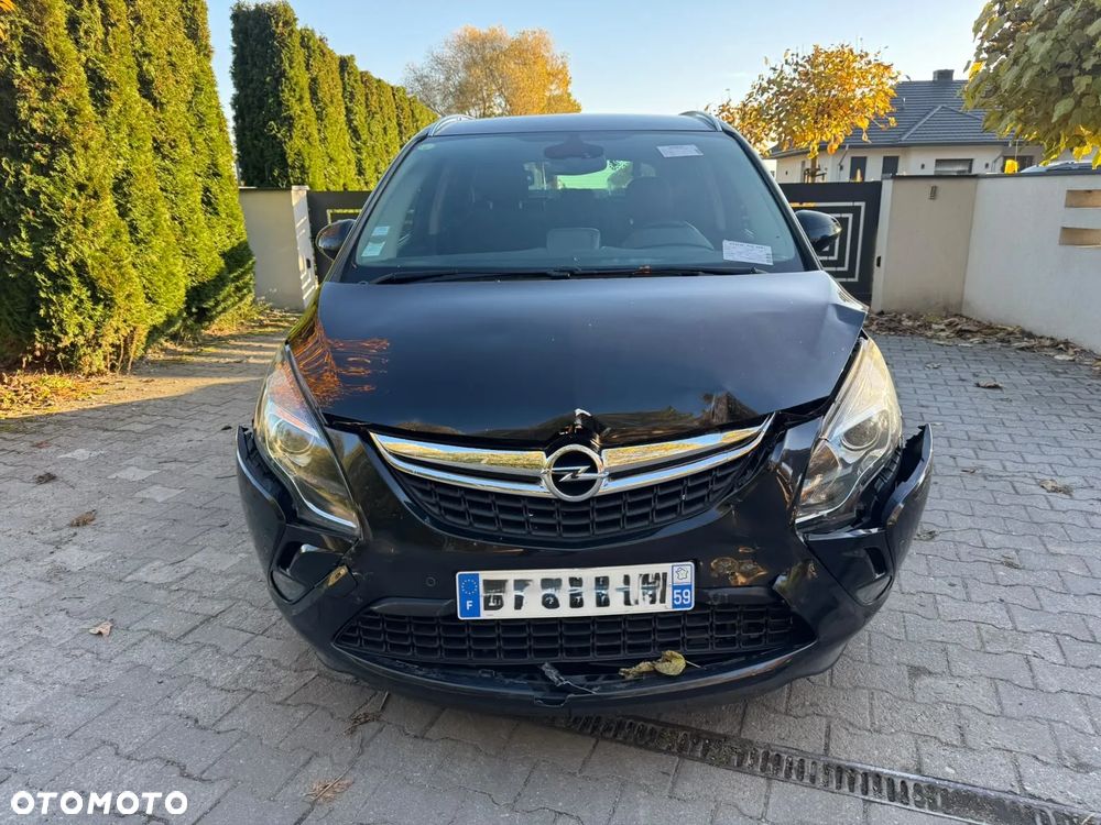 Opel Zafira - 11