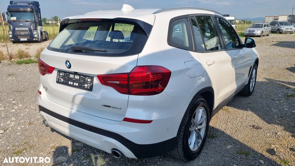 BMW X3 xDrive20d AT MHEV - 29