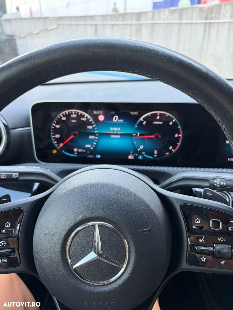 Mercedes-Benz A 180 d Aut. - 9