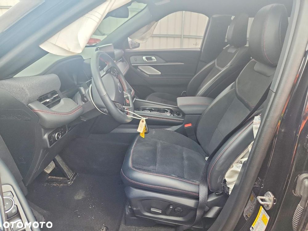 Ford Explorer - 8