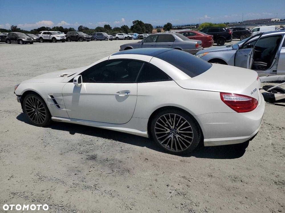 Części do Mercedes-Benz SL-Class 550, 4.6L RWD, rok 2013, wersja USA - 4