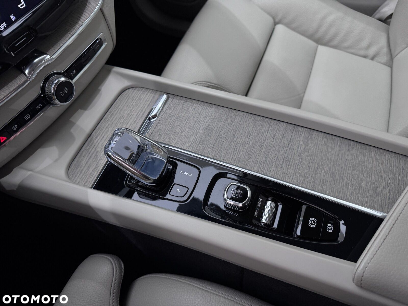 Volvo XC 60 - 28