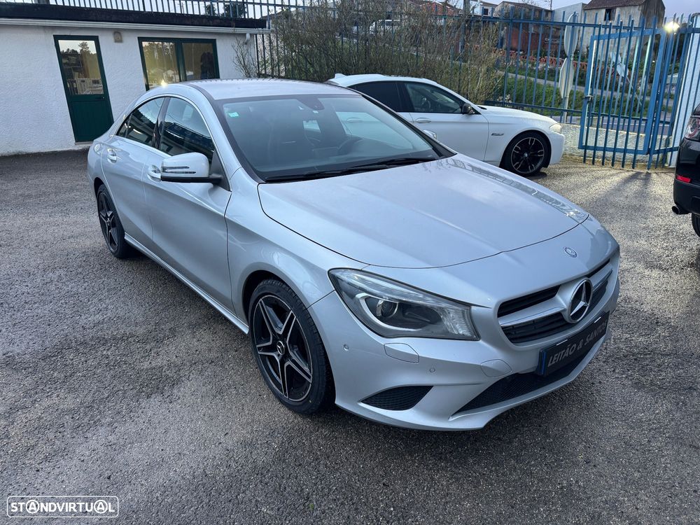 Mercedes-Benz CLA 220 d 7G-DCT Urban - 38
