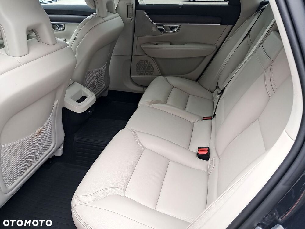Volvo V90 - 13