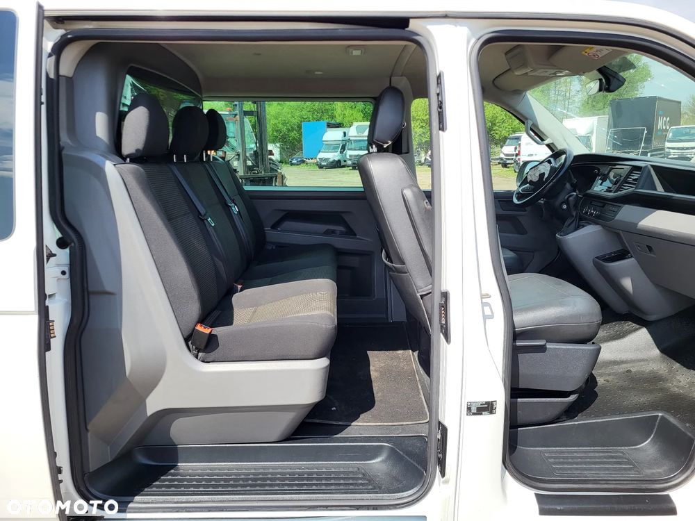 Volkswagen Transporter - 26