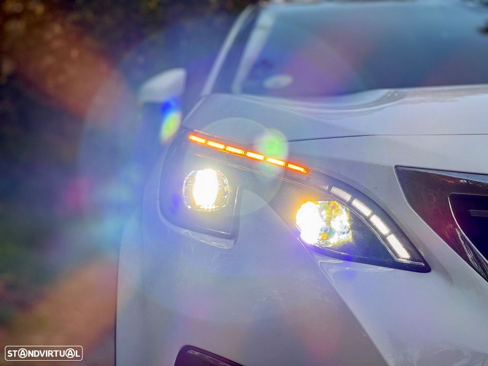 Peugeot 3008 1.2 PureTech Allure EAT6 - 29