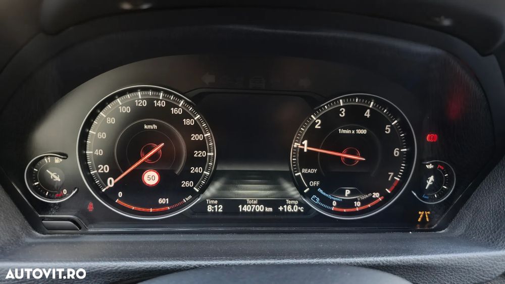 BMW Seria 3 320i xDrive AT - 11