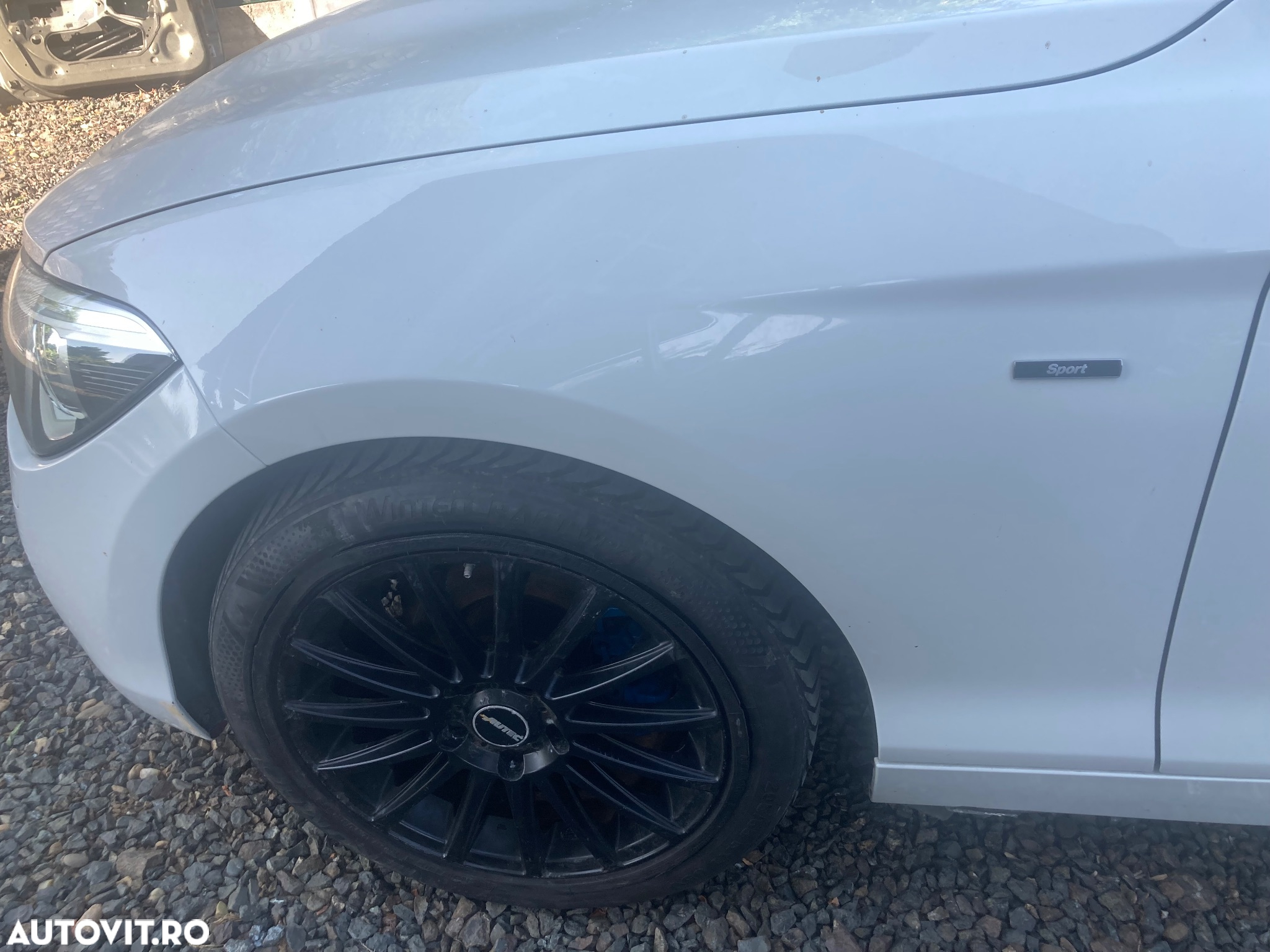 BMW Seria 1 118d Sport Line - 18
