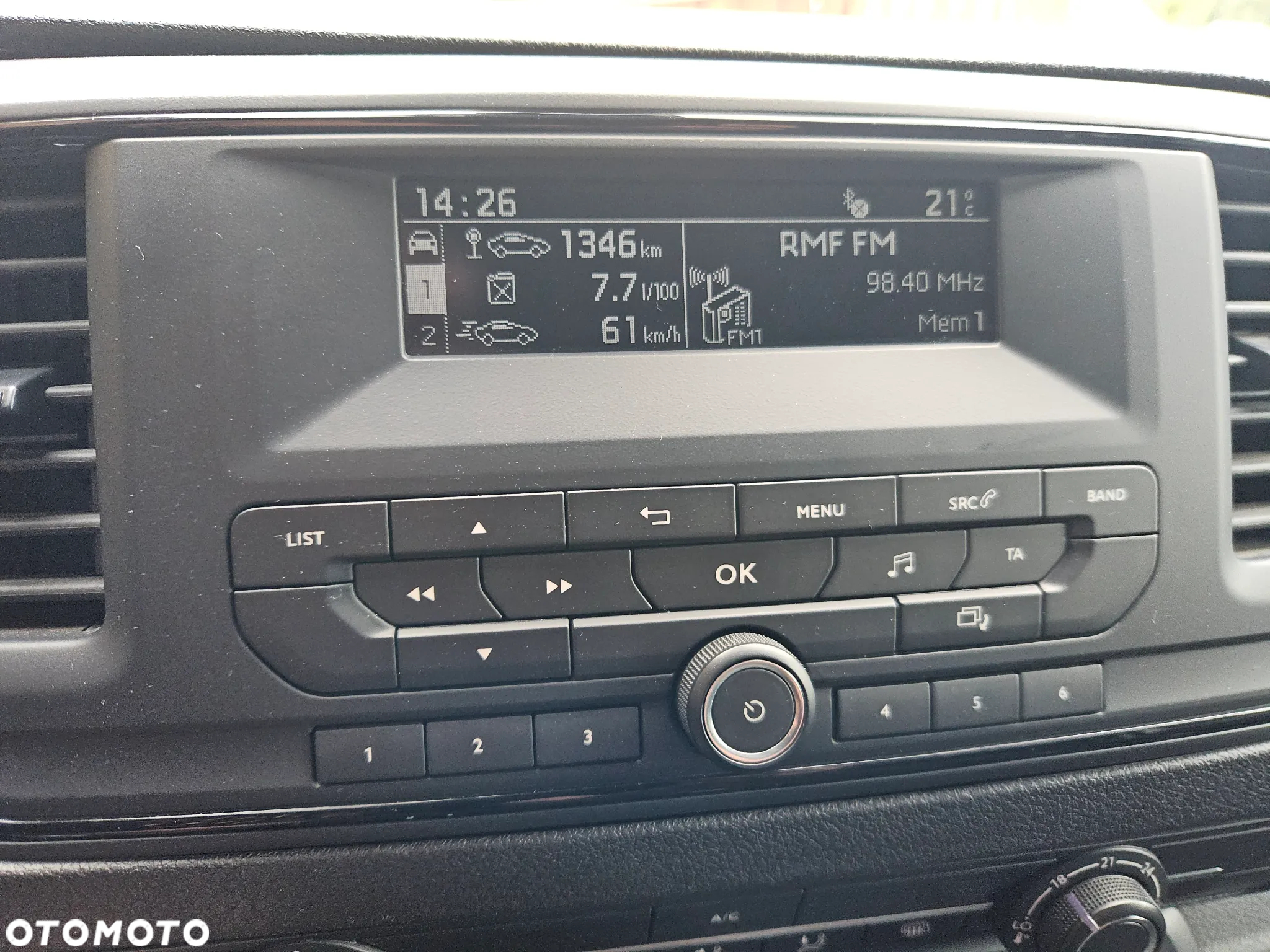 Peugeot EXPERT - 18