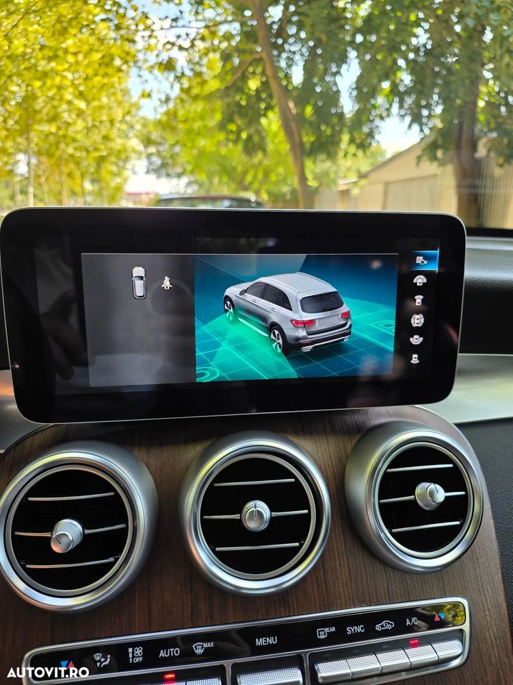 Mercedes-Benz GLC 220 d 4MATIC - 20