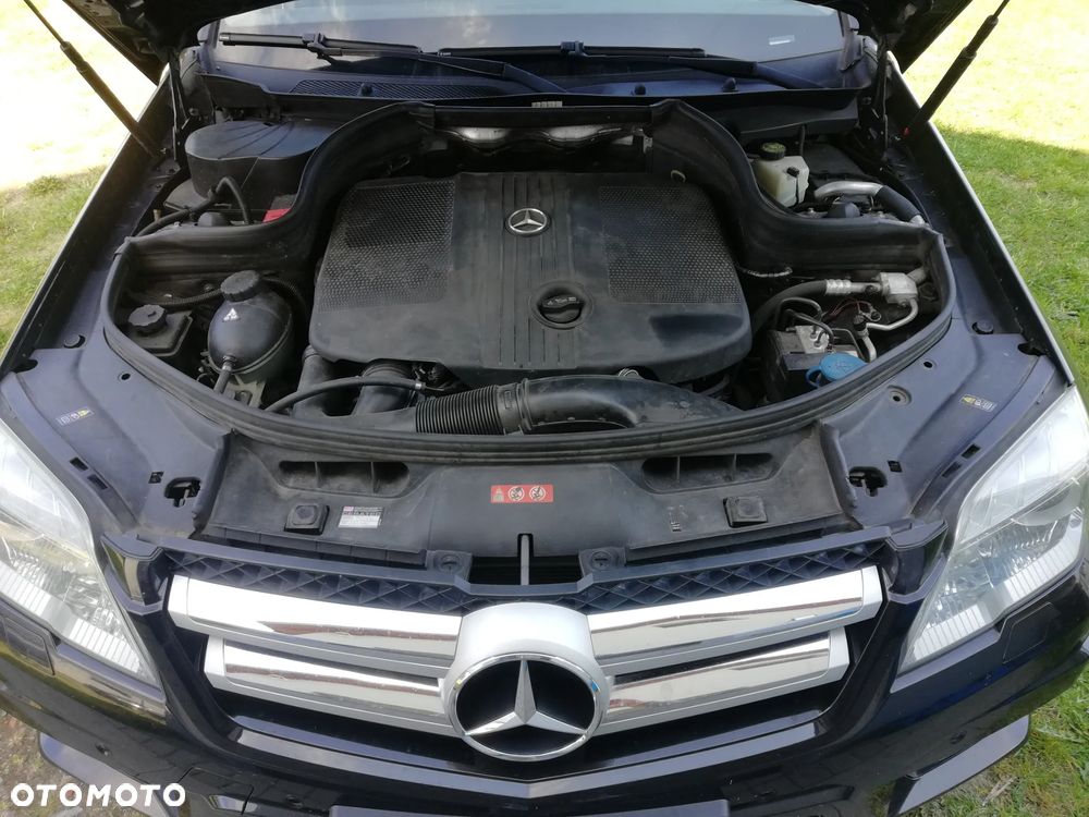 Mercedes-Benz GLK - 26